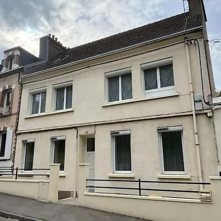 Titanic Netflix Parking Lägenhet Cherbourg-en-Cotentin